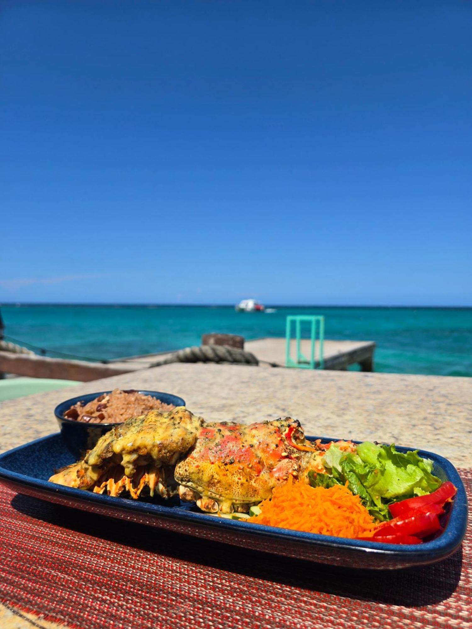 فندق Ocean Palms أوشو ريوس المظهر الخارجي الصورة